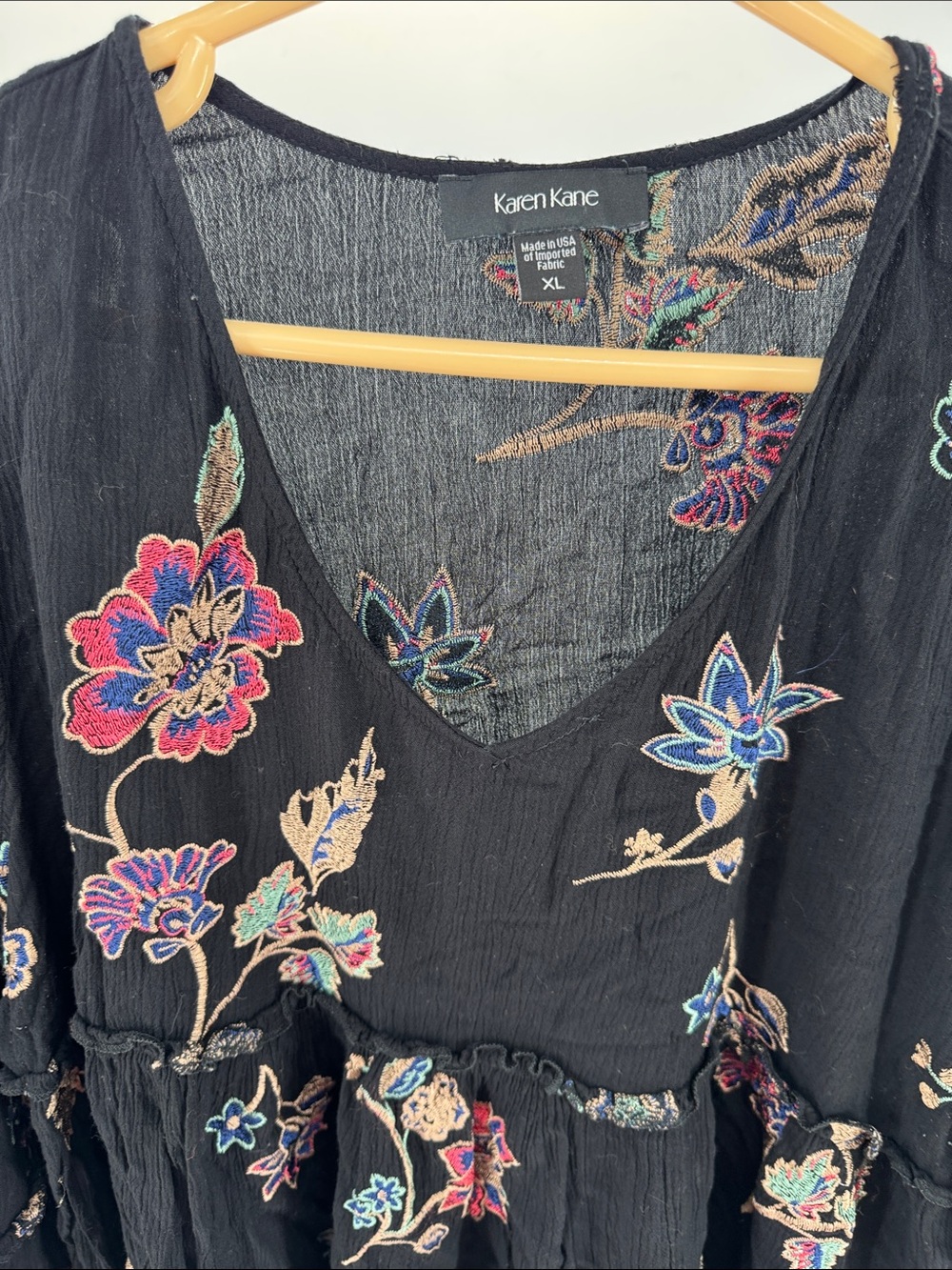 Karen Kane Black Embroidered V-Neck Peplum Top floral bell sleeve XL flowy boho - Picture 7 of 11